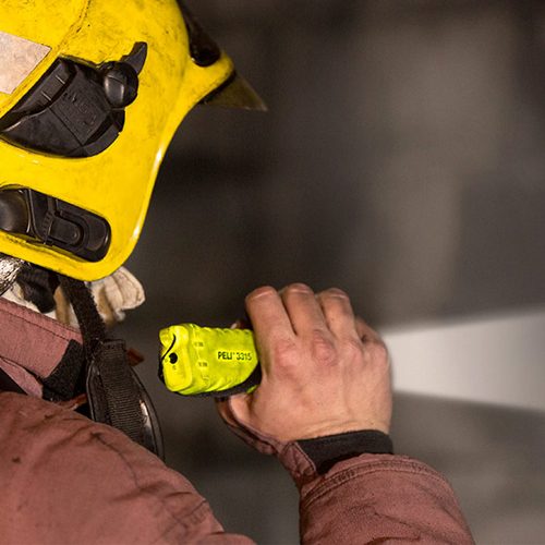 Antiex Peli submersible flashlight, used by a firefighter in an intervention